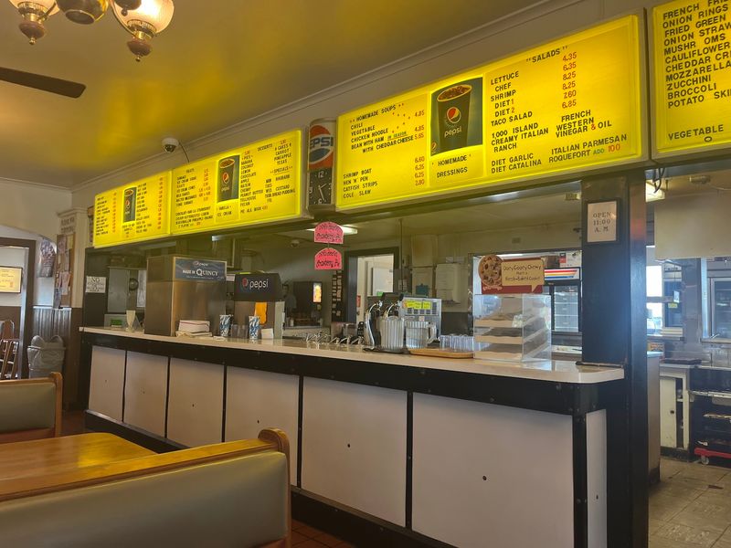 Cash Only And No Tipping Allowed Cash Only And No Tipping Allowed