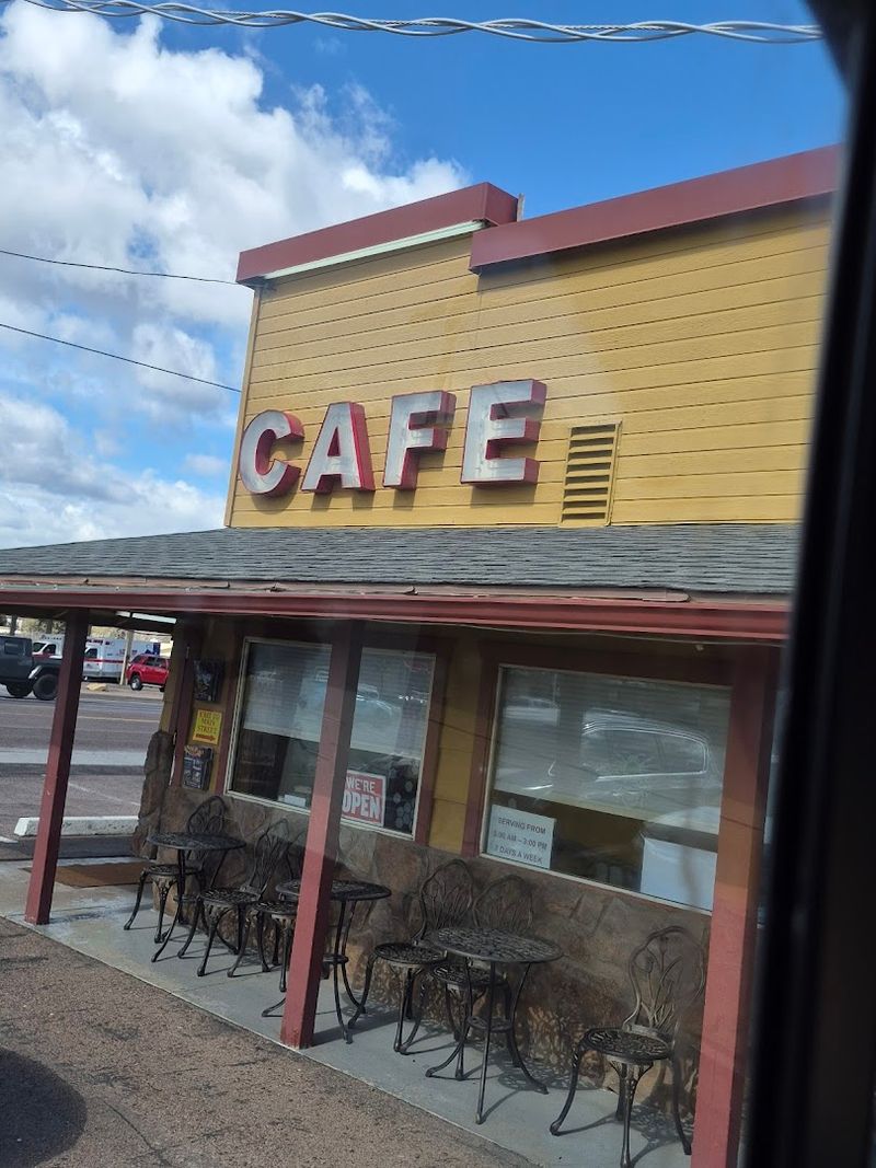 Pet-Friendly Patio With Mountain Town Charm