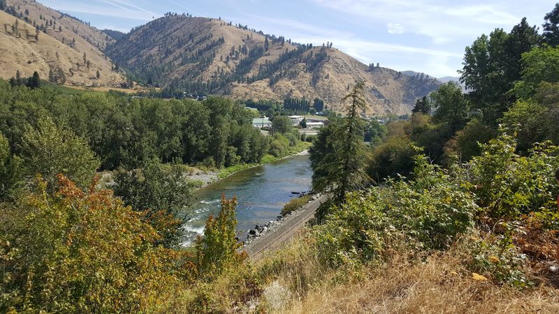 Cashmere, Washington And The Cascade Loop Cashmere, Washington And The Cascade Loop