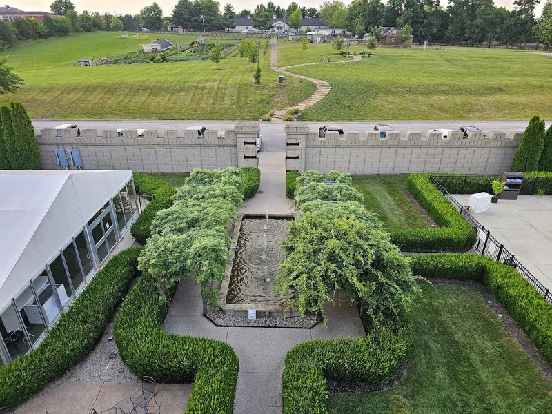 Castle Farm At The Kentucky Castle