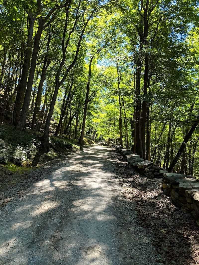 Castle Rock Bluff Trail, Castle Rock State Park