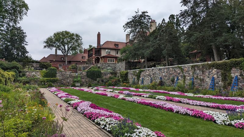 Catch The Sunken Garden In Season