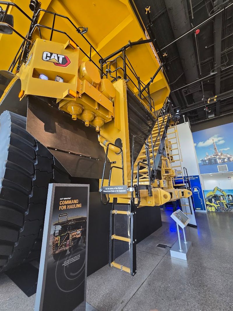 Caterpillar Visitors Center, Peoria, Illinois
