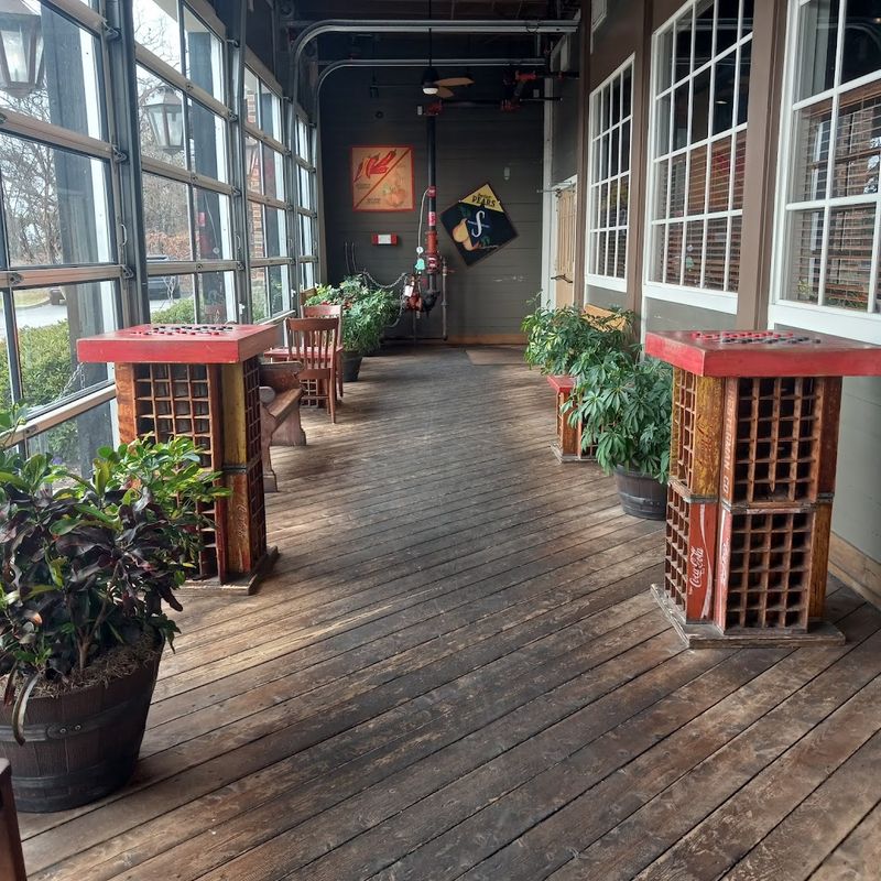 Marketplace Grill, Conway