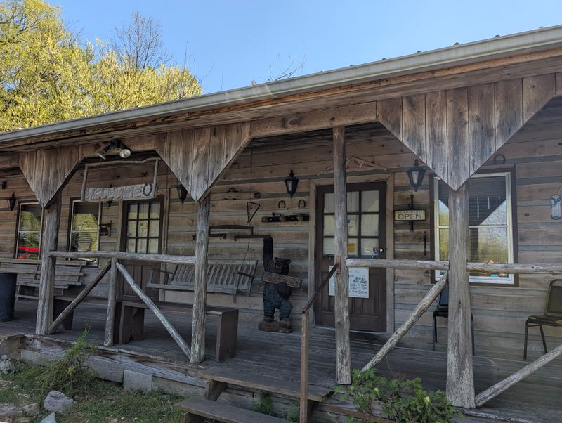 Granny Fishes’ House, Wartrace