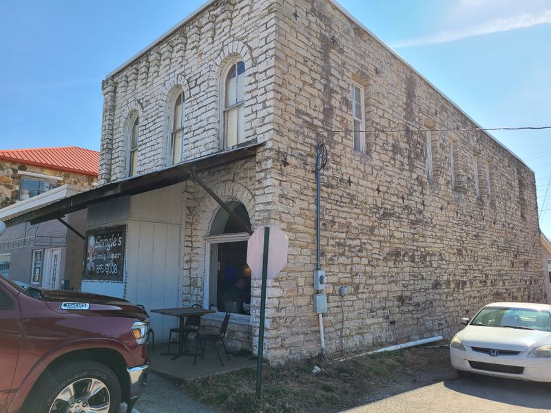 Swingle's Family Diner, Salem