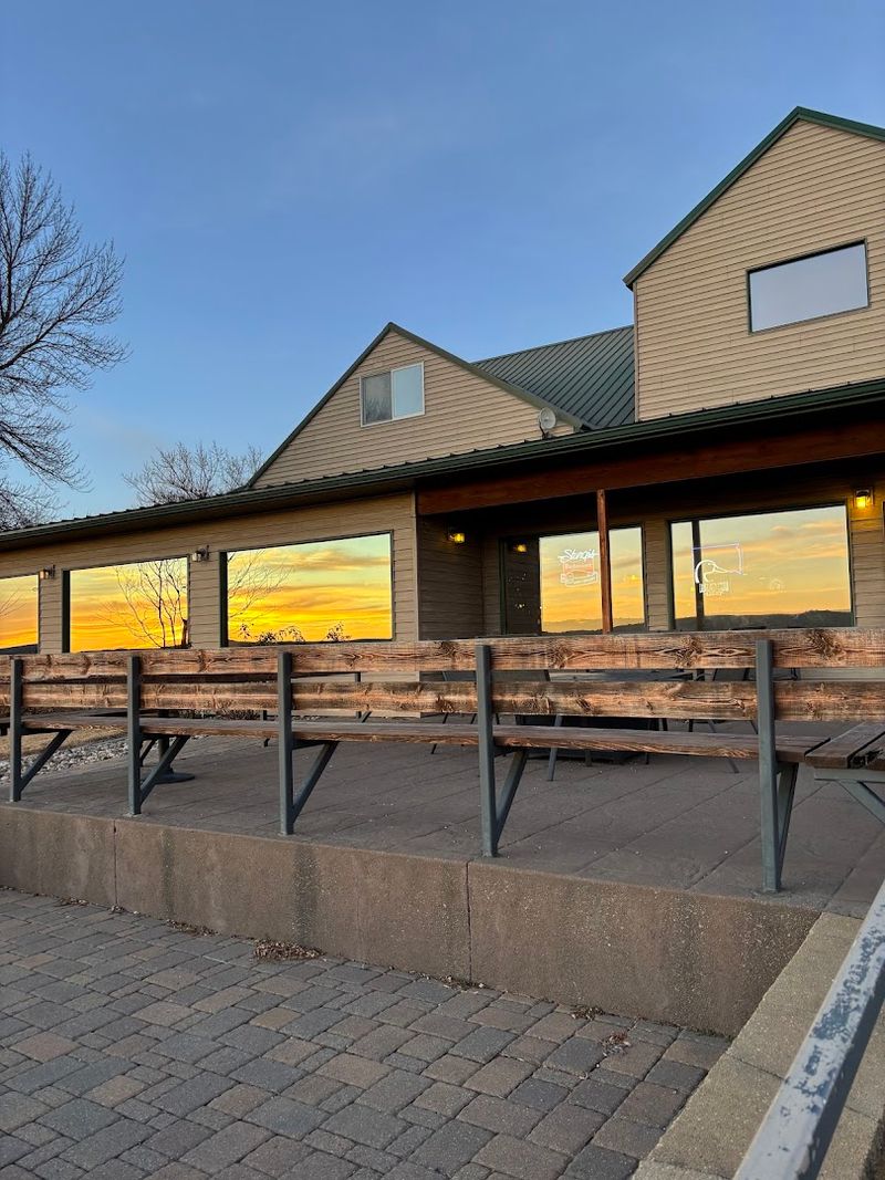 Cattleman's Club Steakhouse, Pierre