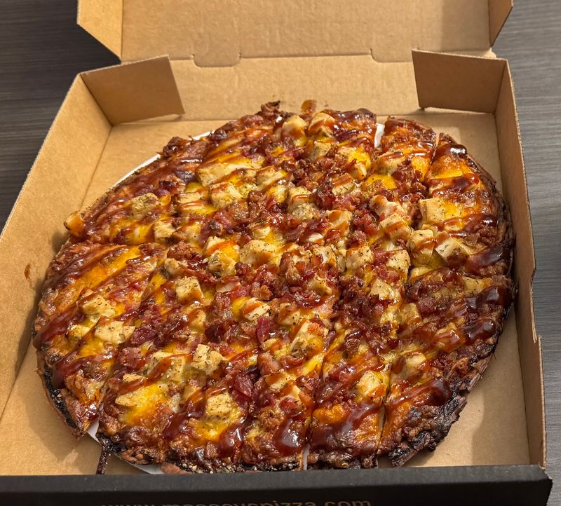 Cauliflower Crust And Chicken Toppings