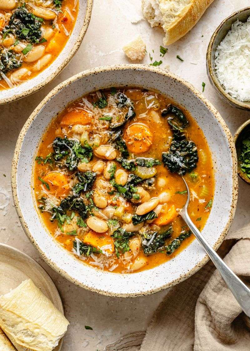 Tuscan White Bean Soup