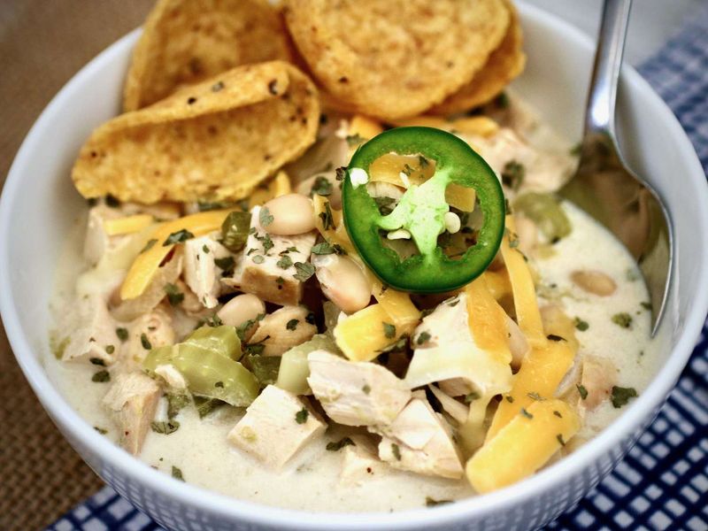 Slow Cooker Chicken Chili: Set It and Forget It Satisfaction