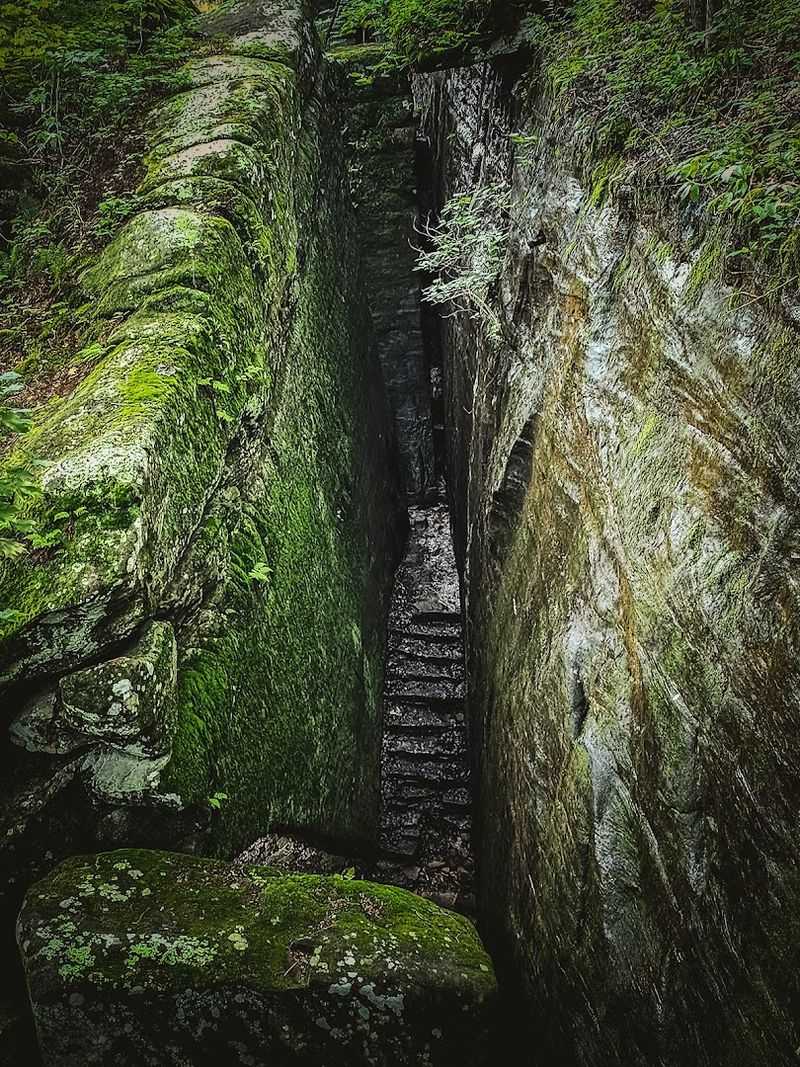 Rim Rock National Recreation Trail, Pope County