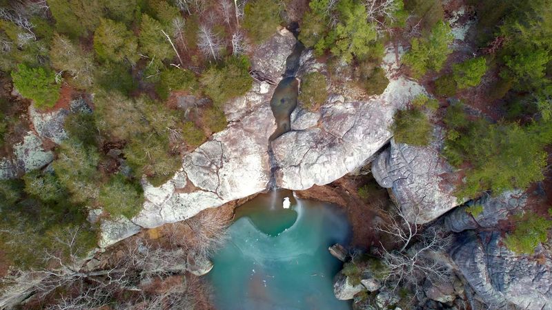Cedar Falls, Ozark