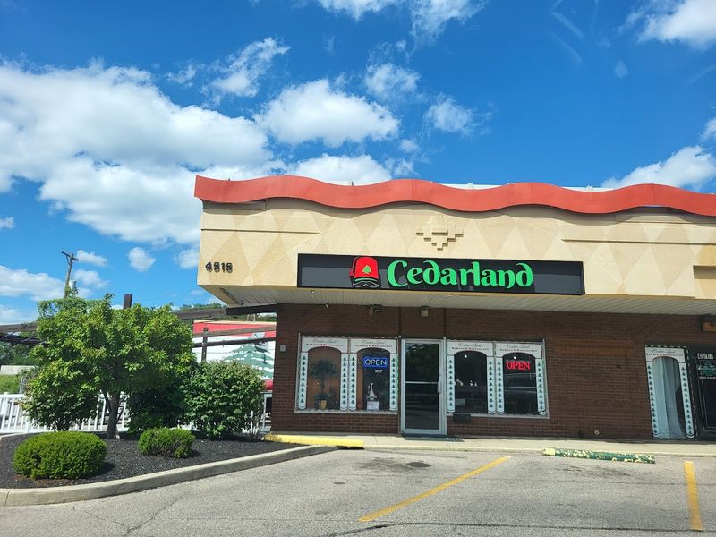 Cedarland Bakery & Restaurant, Dayton
