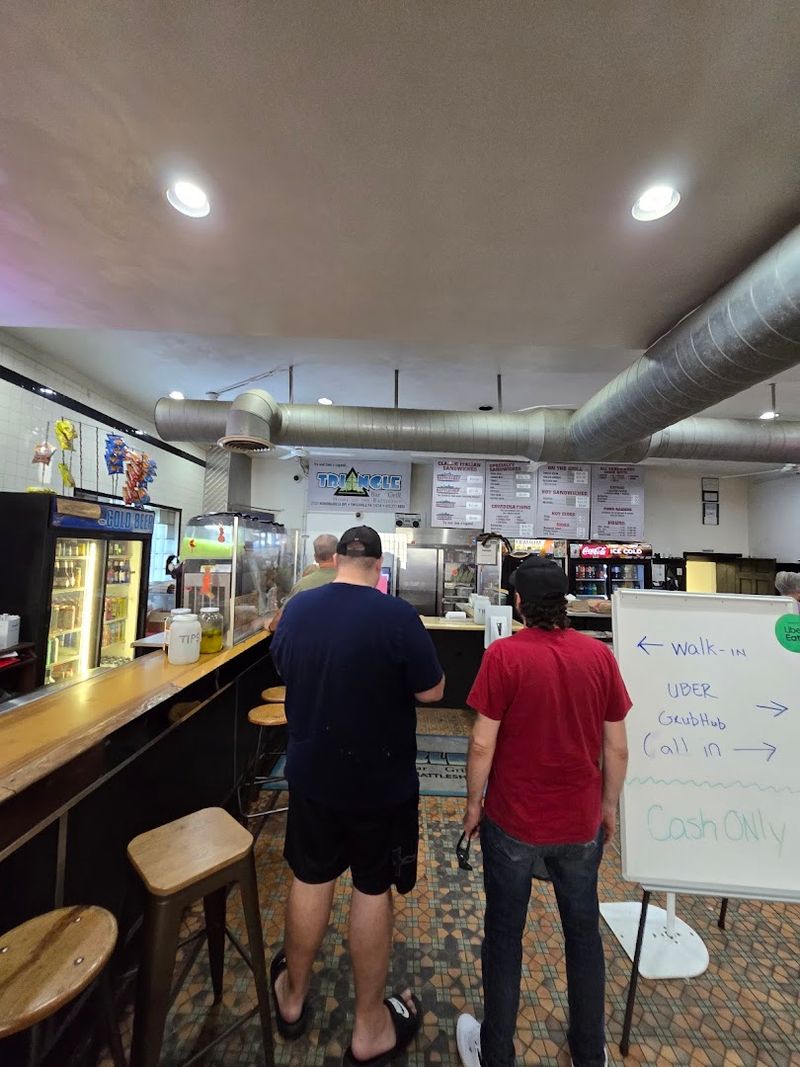 The Cash-Only Policy That Keeps Things Old School