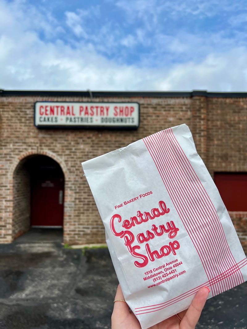 Central Pastry Shop, Middletown