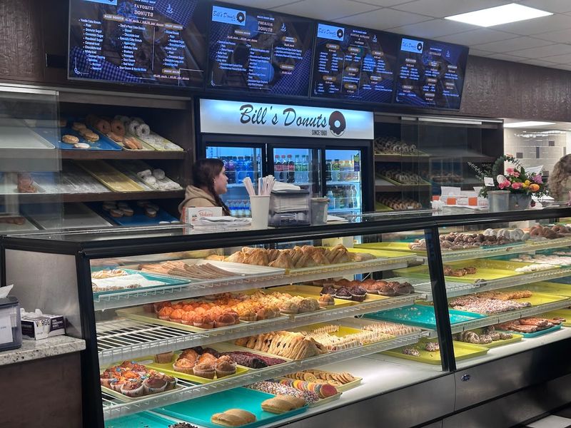 Bill's Donut Shop, Centerville