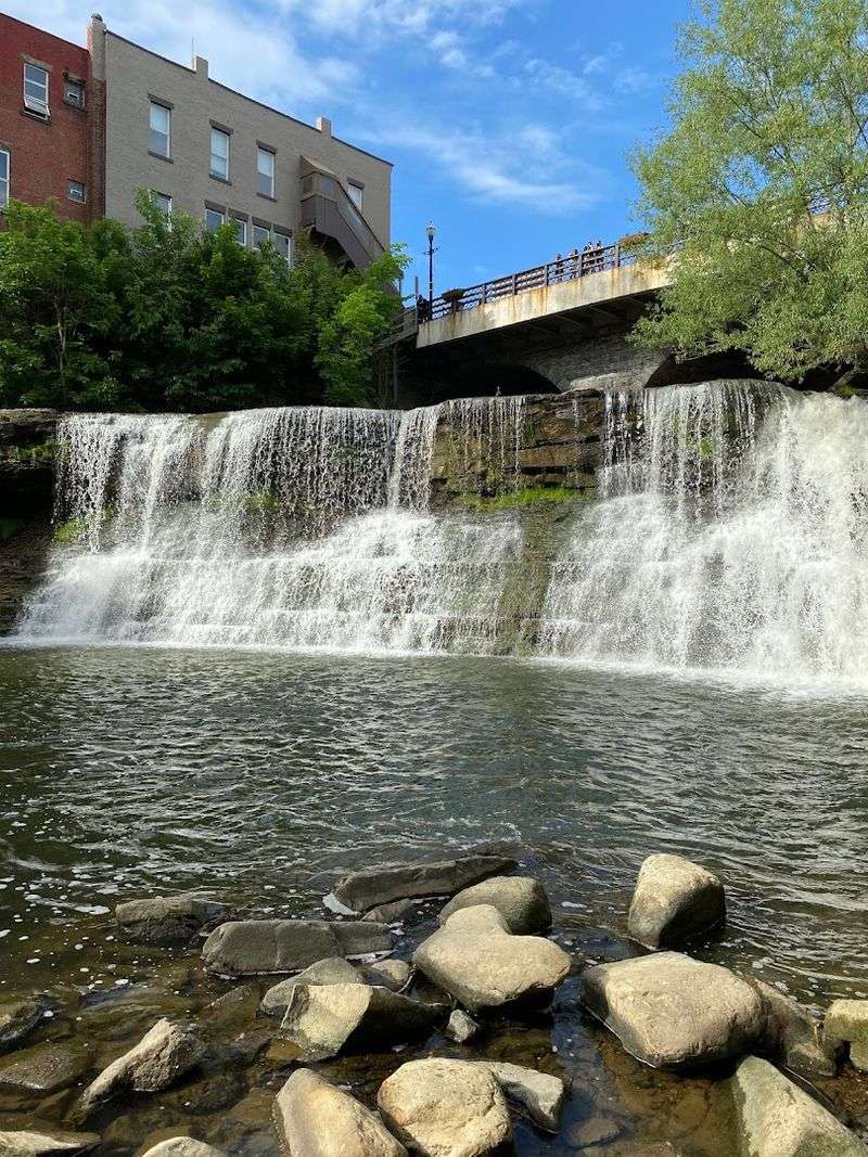 Chagrin Falls, Ohio