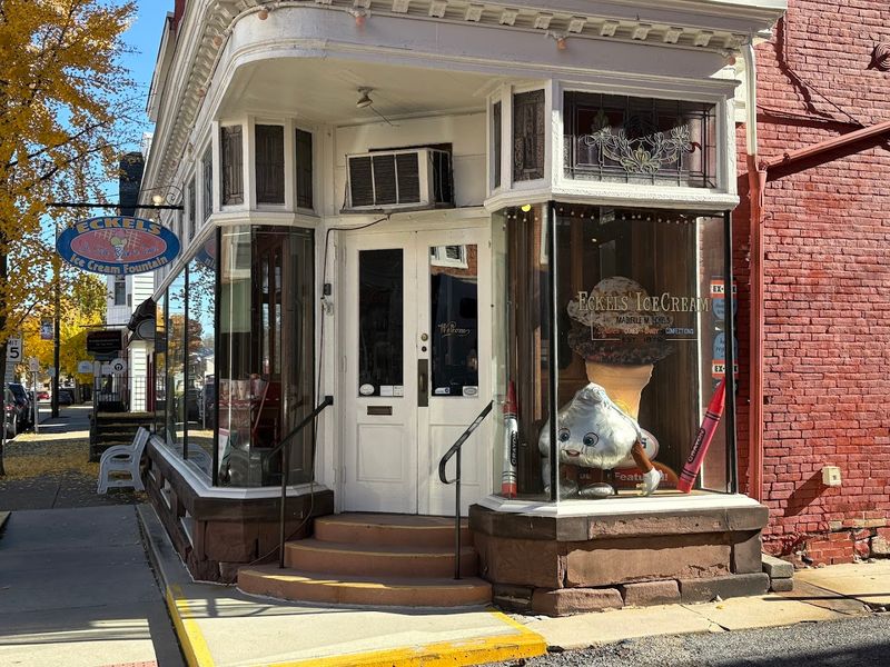 Eckels Ice Cream Fountain