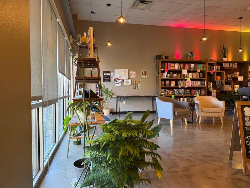 Secret Nook Coffee & Books, Conway