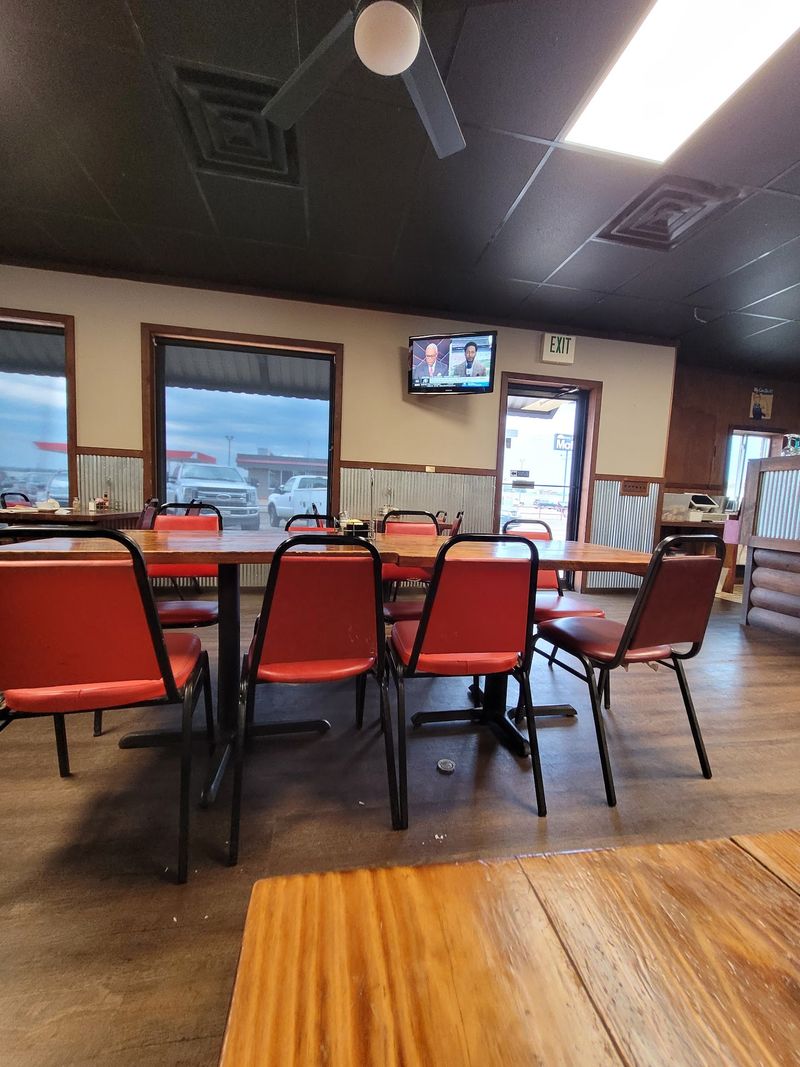 Charbroiler Restaurant