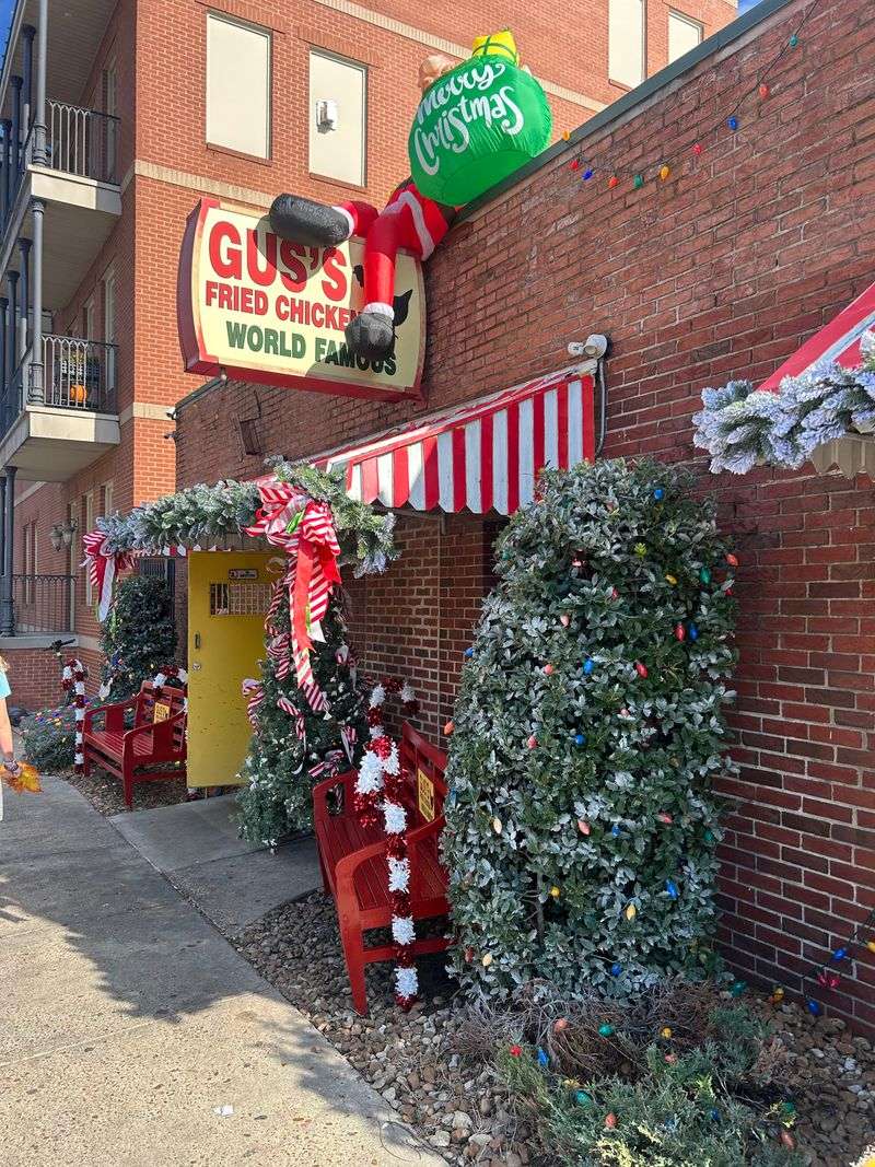 Gus's World Famous Fried Chicken – Memphis