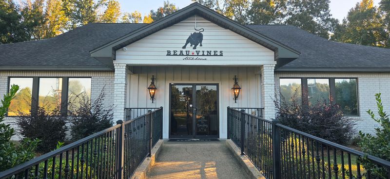 Beau Vines Steakhouse — Ruston