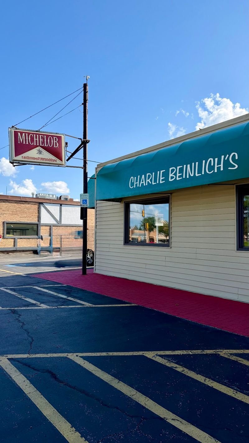 Charlie Beinlich's, Northbrook, IL