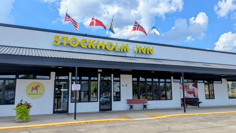 Stockholm Inn – Rockford, Illinois