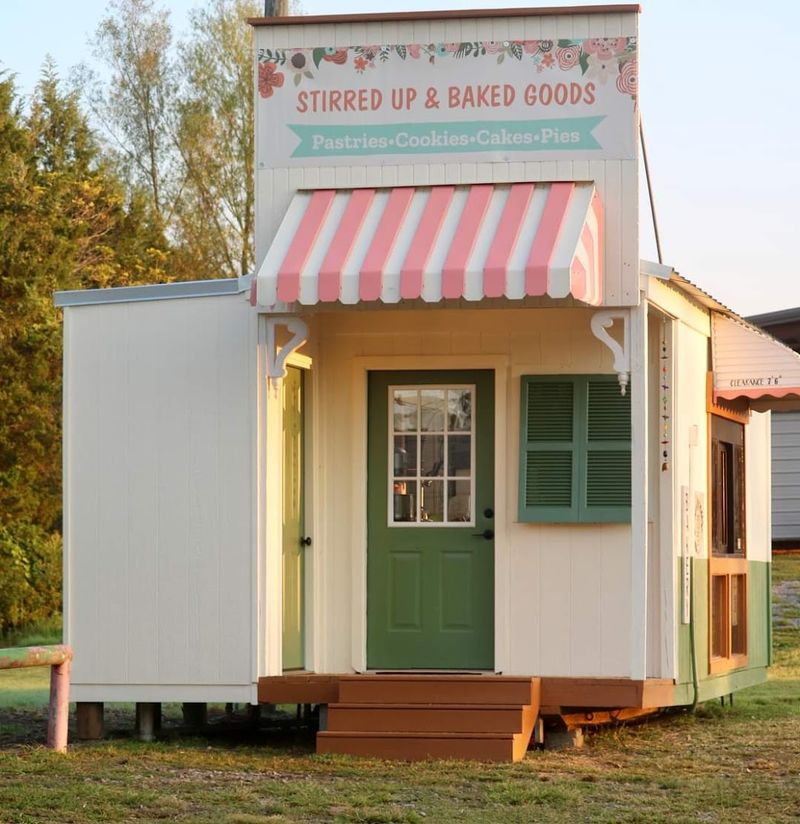 Stirred Up & Baked Goods, Rose Bud