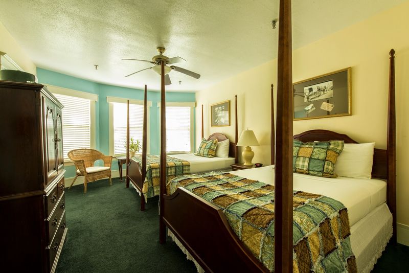 Charming Rooms And Suites With Victorian Touches