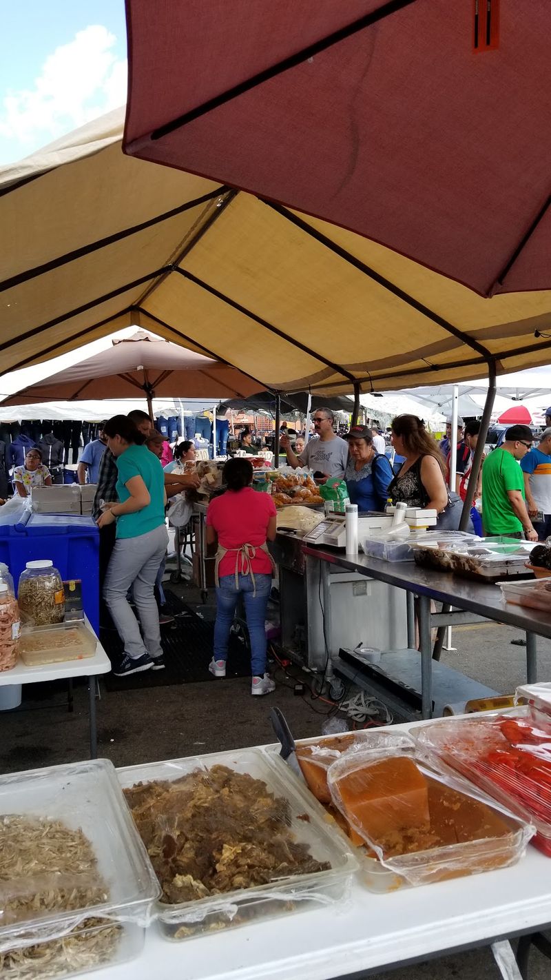 Check Nearby Food Instead of Expecting a Market Food Hall