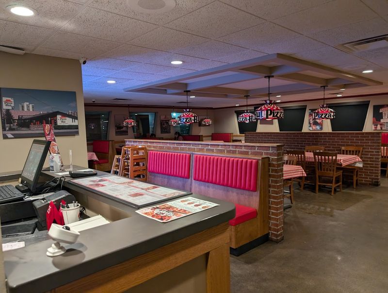 The Red Plastic Cups Make Every Drink Taste Better