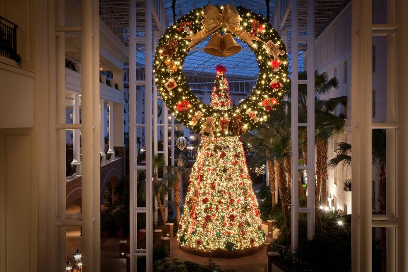A Country Christmas at Gaylord Opryland, Nashville