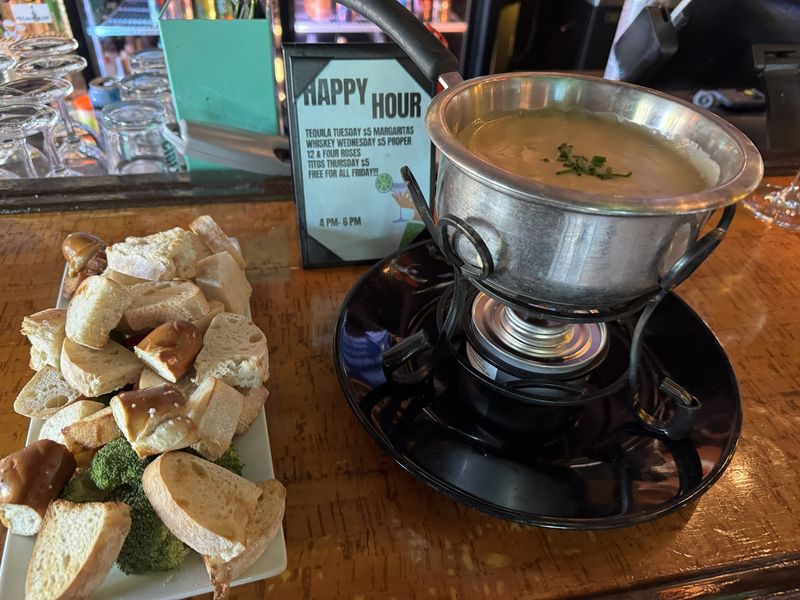 Cheese Fondue That Steals The Show