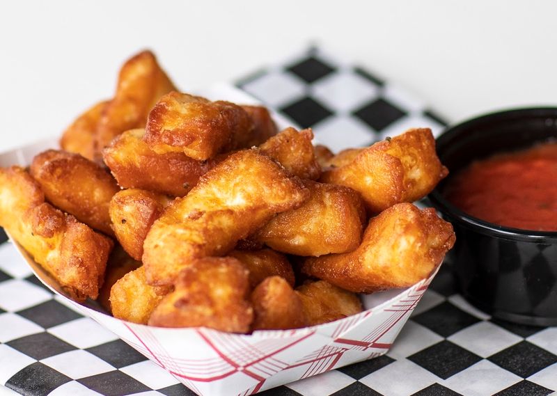 Fried Cheese Curds That People Cannot Stop Talking About