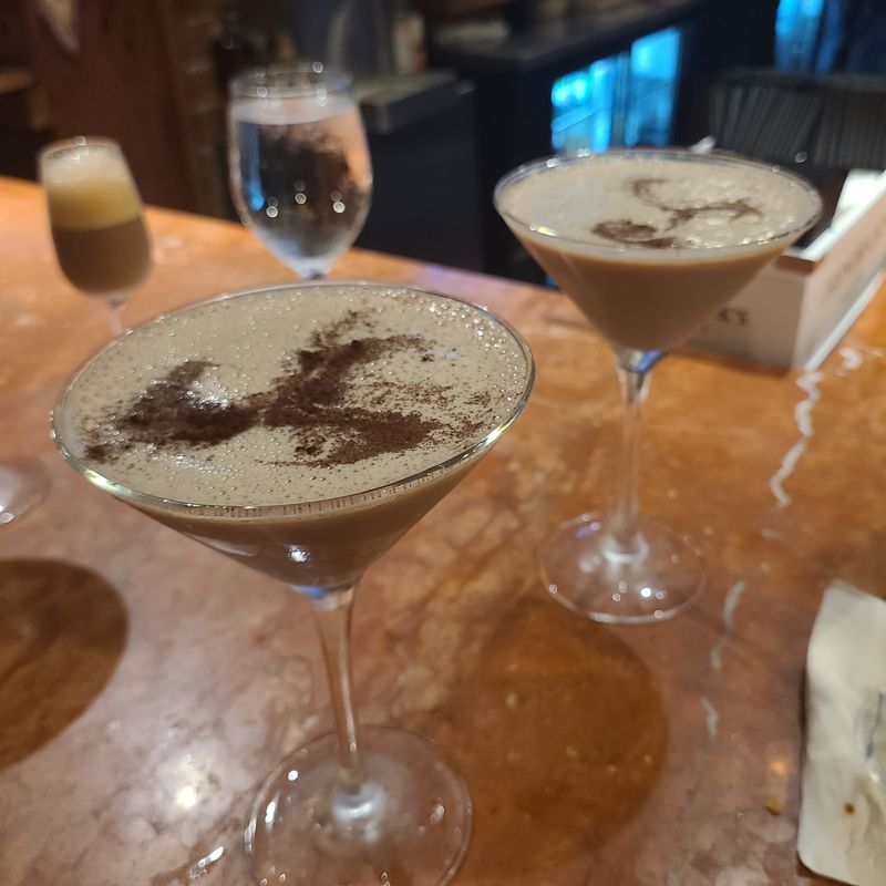 Happy Hour Deals That Actually Deliver Value