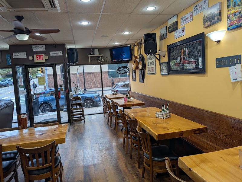 Pastoli's Pizza, Pasta & Paisans (Pittsburgh, PA)