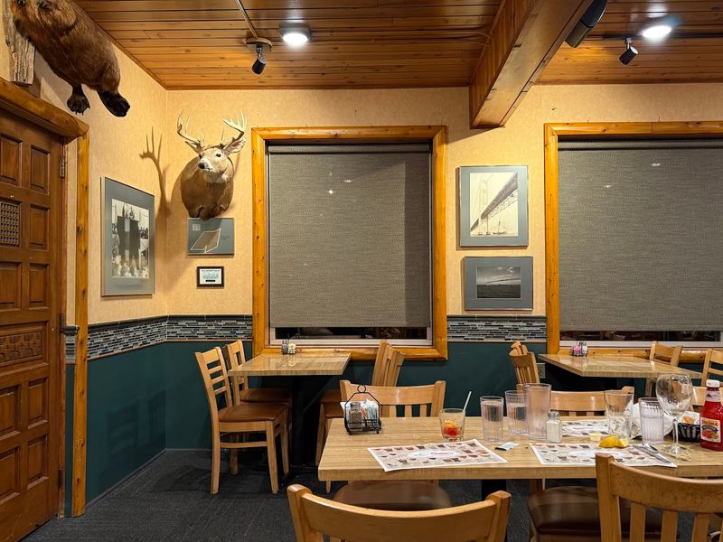 Frank’s Restaurant, Mackinaw City