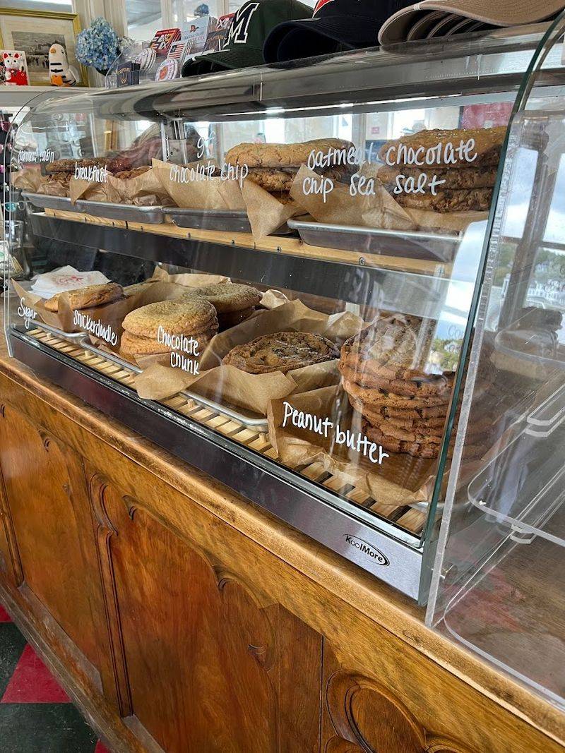 Follow The Small Sign