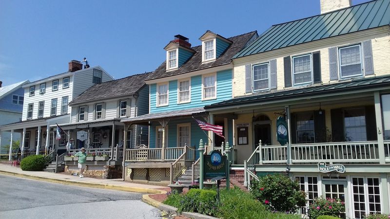 Chesapeake City