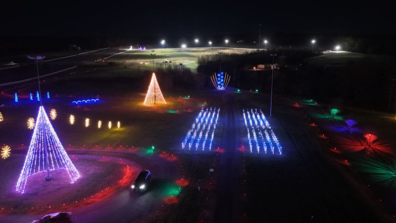 Doswell — Illuminate Light Show