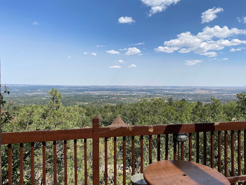 Cheyenne Mountain Zoo
