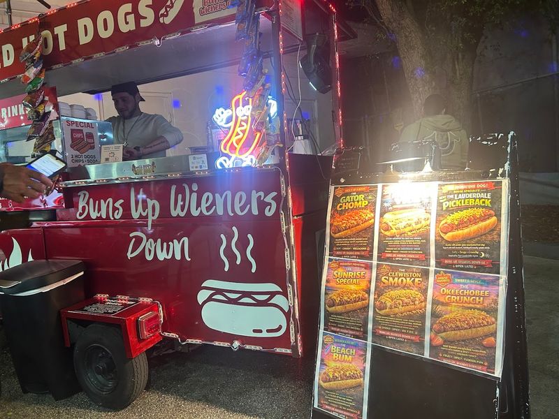 Willie's Wieners