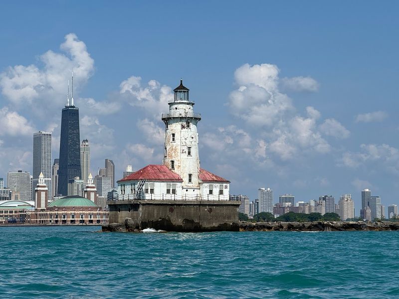 Chicago Harbor Lighthouse, Chicago