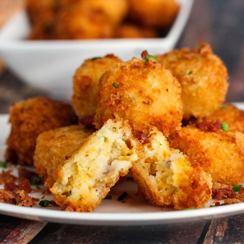 Arby's Loaded Potato Bites - Tater Temptation