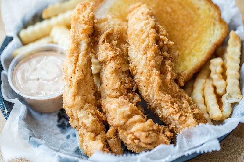 Layne's Chicken Fingers: The College Station Classic