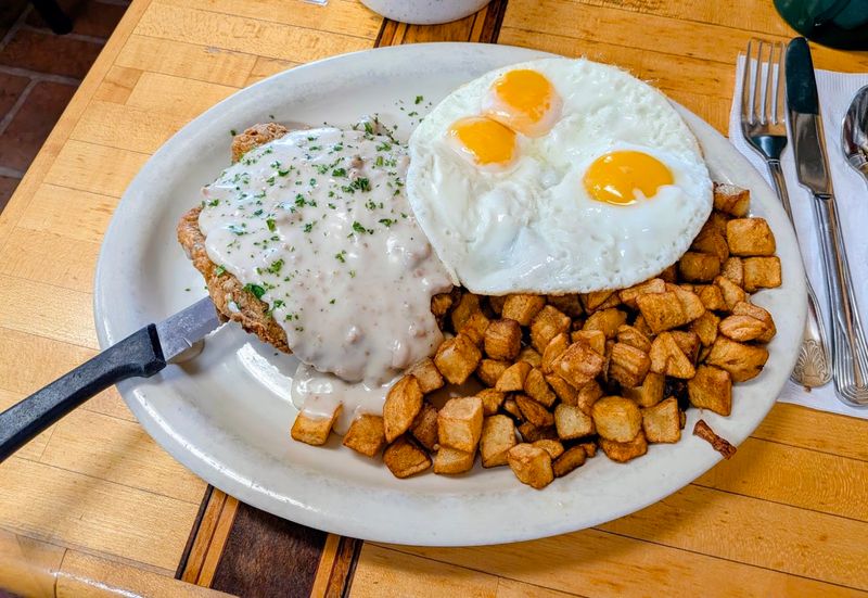 Chicken Fried Steak And Eggs Chicken Fried Steak And Eggs