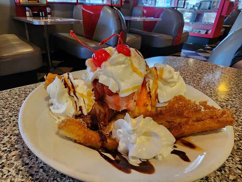Fried Banana Split That Redefines Dessert