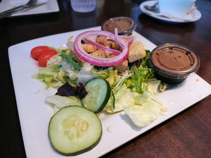 Homemade Salad Dressings That Steal The Show