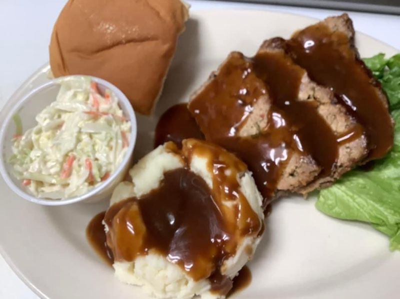 Grandma Style Comfort: Biscuits And Gravy